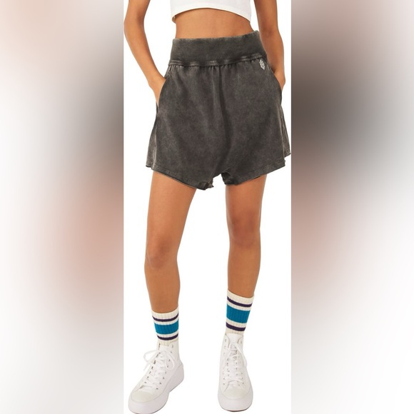 FP Movement by Free People Hot Shot Harem Shorts | Size XS - Picture 3 of 15